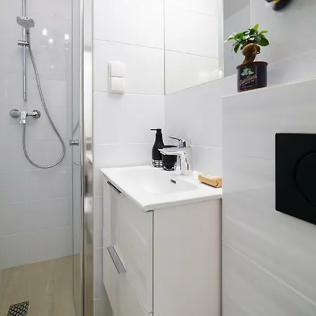 Hm Premium Nr 121- Heart Of Free Netflix Appartement Poznań